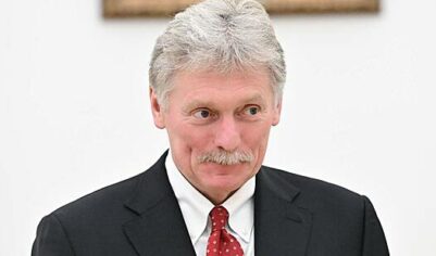 Песков рассказал о визите представителя Франции в Россию