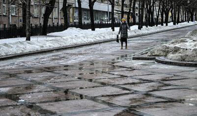 Сильную гололедицу спрогнозировали в Москве