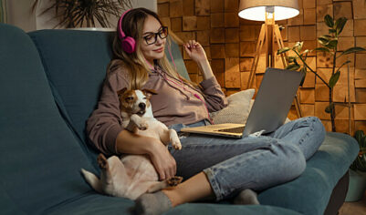 Стало известно, что слушали, смотрели и читали россияне зимой 2026 года