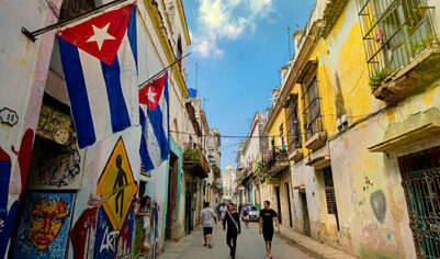 Песков рассказал о контактах России и Кубы