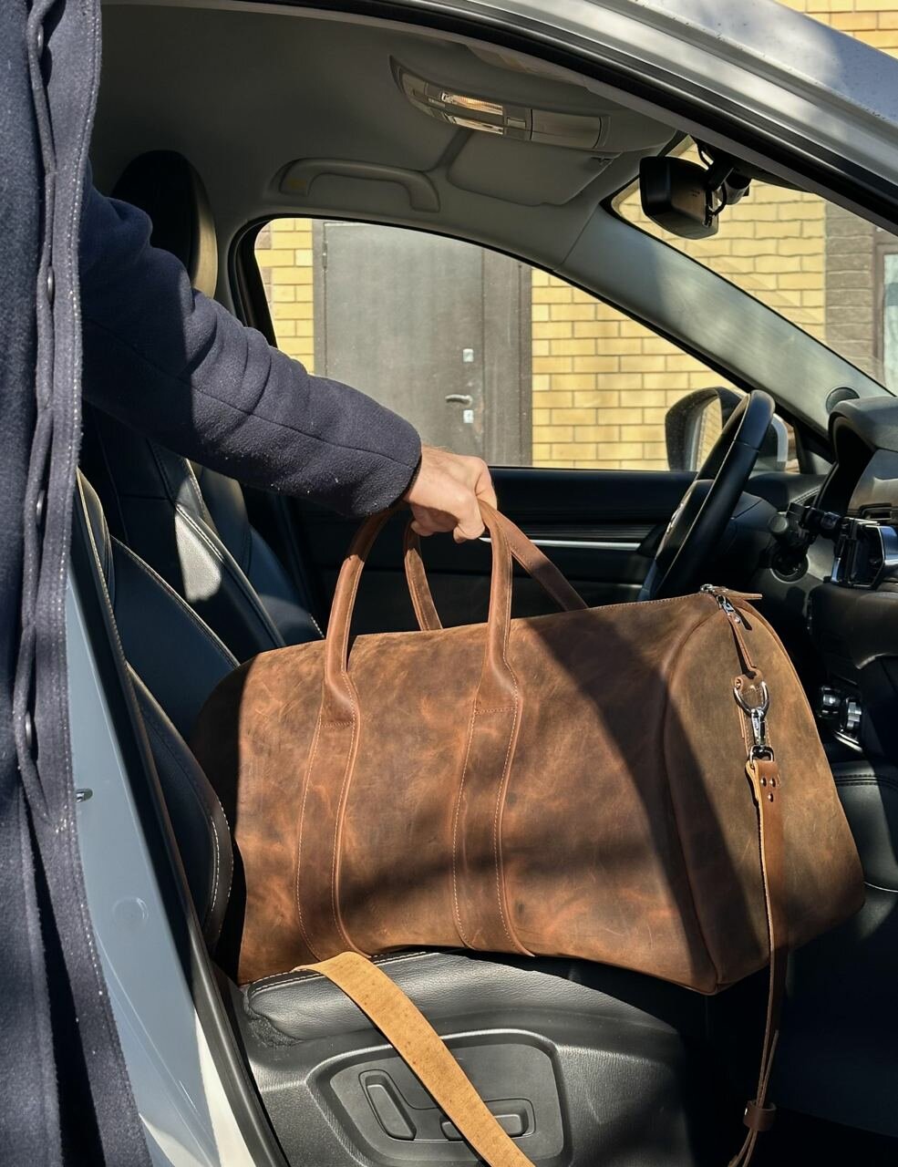 Ремни с уникальной пряжкой5