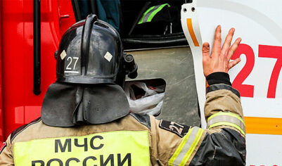 Два человека пострадали при пожаре в жилом доме на севере Москвы